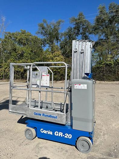 Used 2013 GENIE GR20