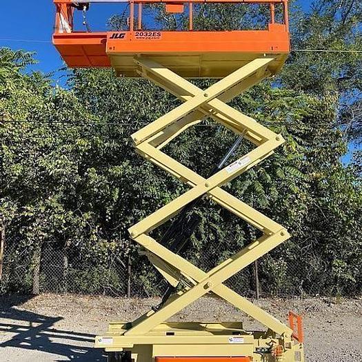 Used 2015 JLG 2032ES