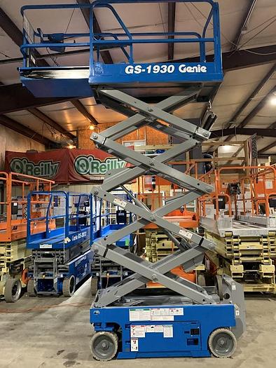 Used 2013 GENIE GS-1930
