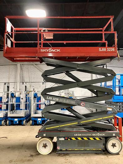 Used 2013 SKYJACK SJIII3226