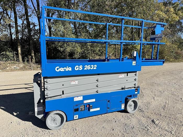 Used 2015 GENIE GS2632