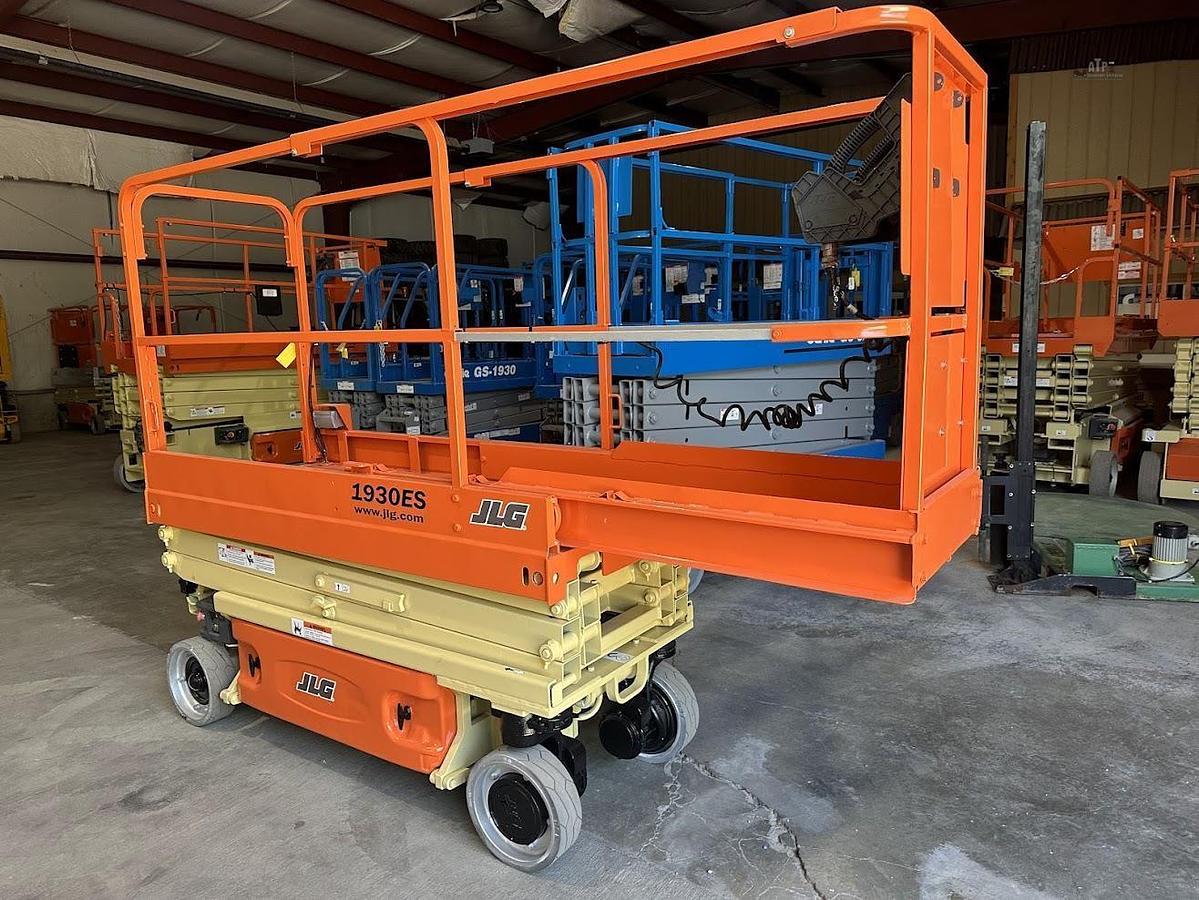 Used 2016 JLG 1930ES