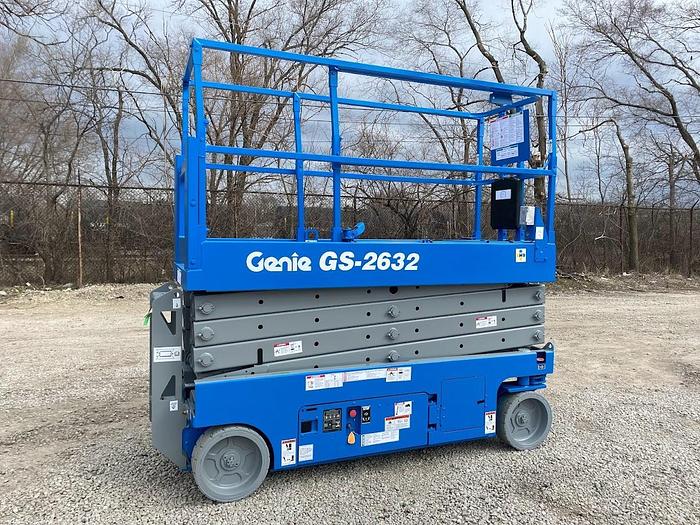 Used 2013 GENIE GS-2632