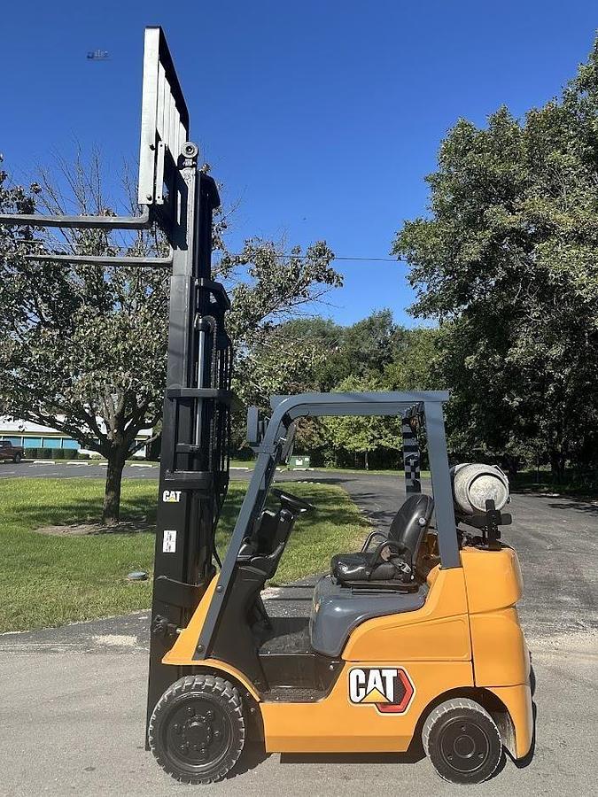 Used 2017 MITSUBISHI FGC25N