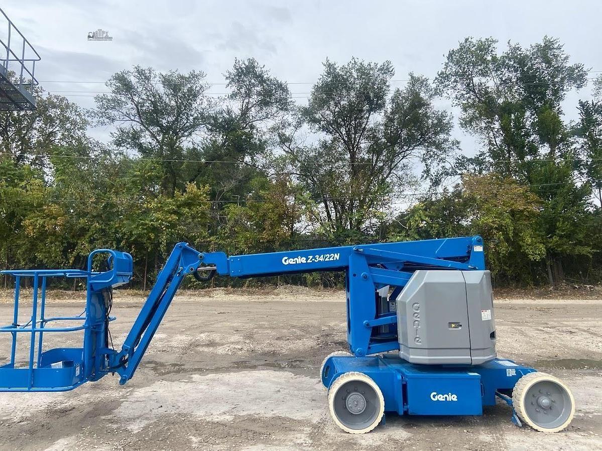 Used 2015 GENIE Z34/22N