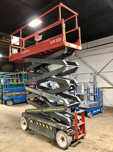 Used 2013 SKYJACK SJIII3226