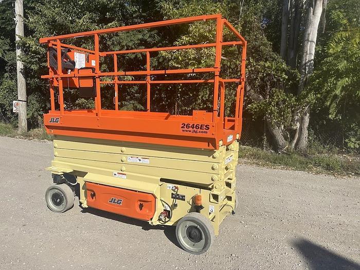 Used 2017 JLG 2646ES