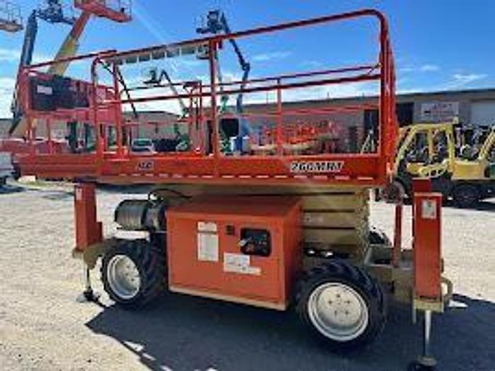 Used 2015 JLG 260MRT