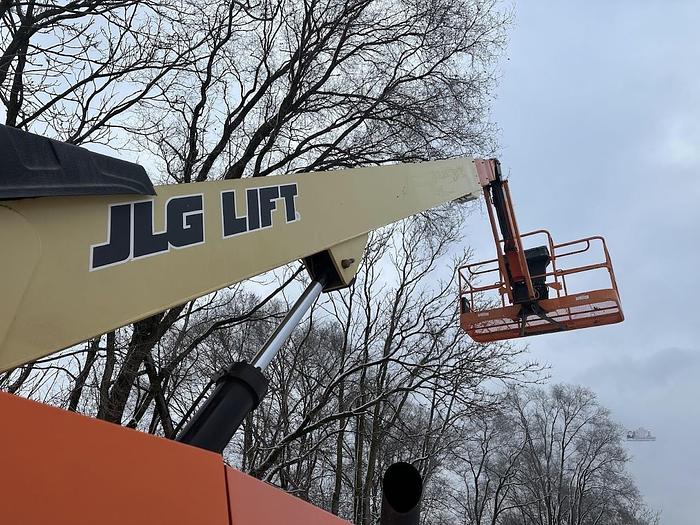 Used 2017 JLG 660SJ