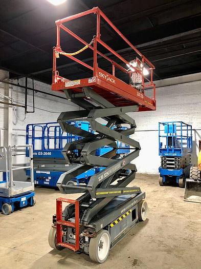 Used 2013 SKYJACK SJIII3226