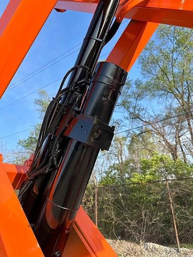 Used 2015 JLG 2032ES