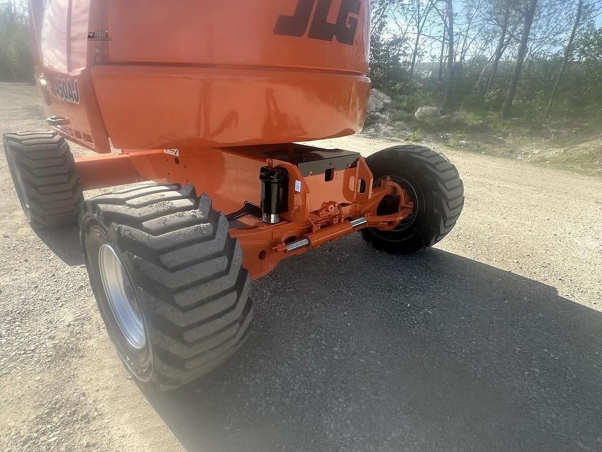 Used 2017 JLG 450AJ