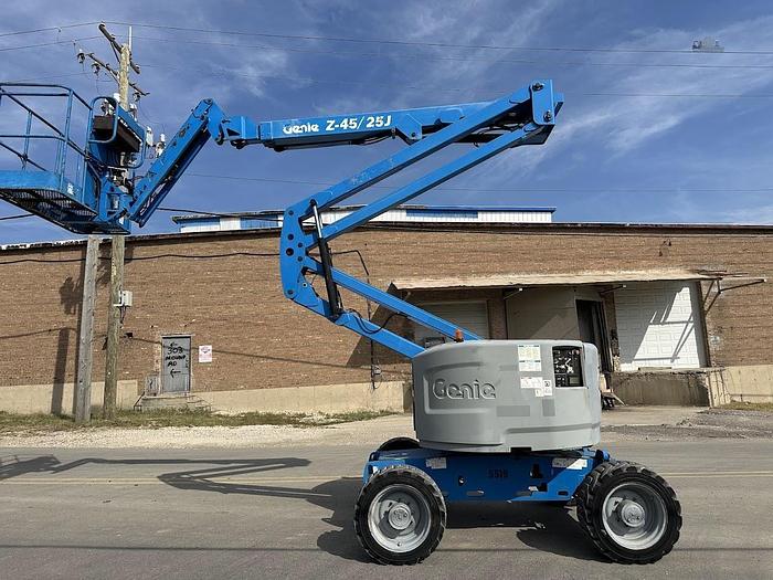 Used 2015 GENIE Z45/25J