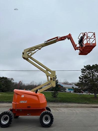 Used 2016 JLG 450AJ