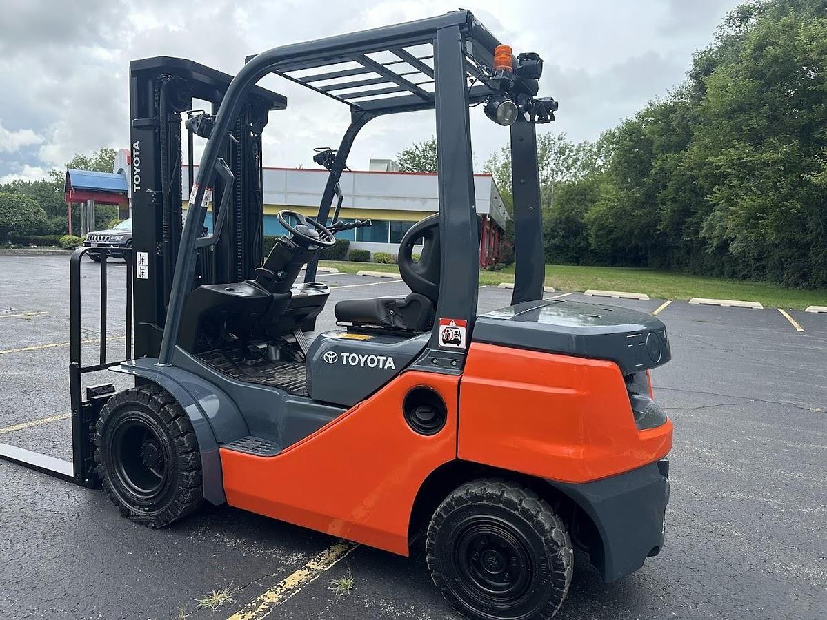 Used 2008 TOYOTA 8FDU25