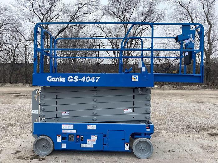 Used 2016 GENIE GS-4047