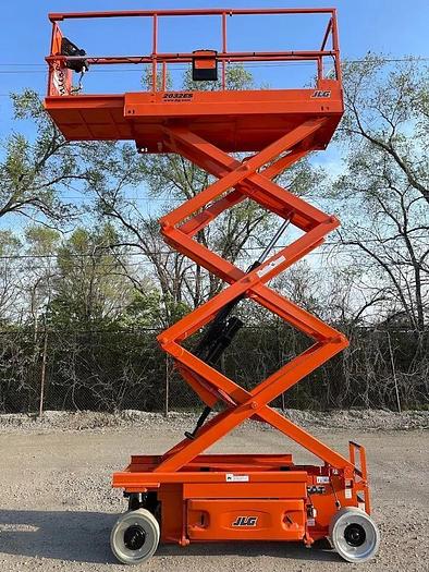 Used 2015 JLG 2032ES