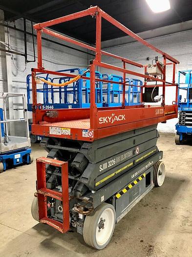 Used 2013 SKYJACK SJIII3226