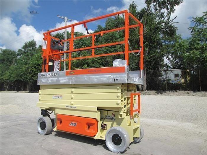 Used 2015 JLG 2630ES