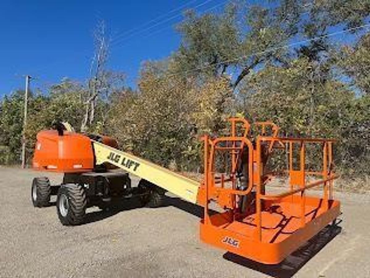 Used 2016 JLG 400S