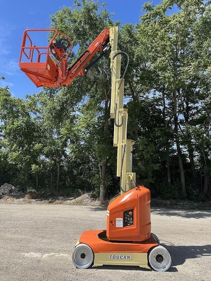 Used 2016 JLG TOUCAN 32E