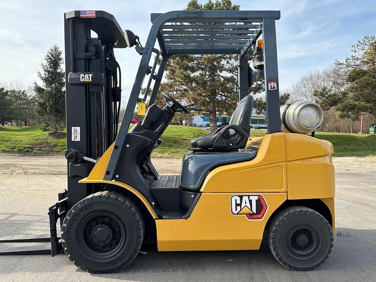 Used 2013 MITSUBISHI FG25N