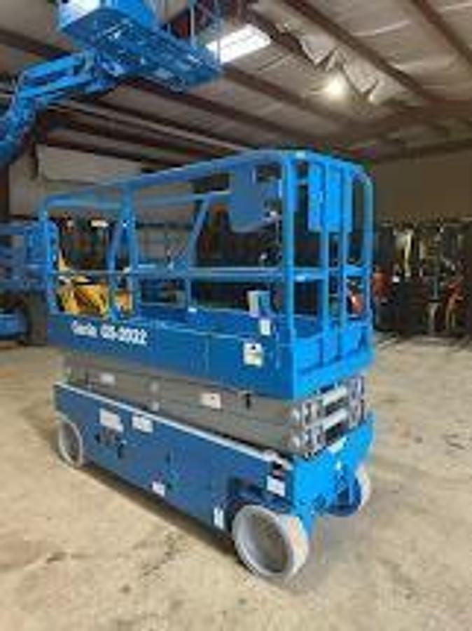 Used 2015 GENIE GS2032