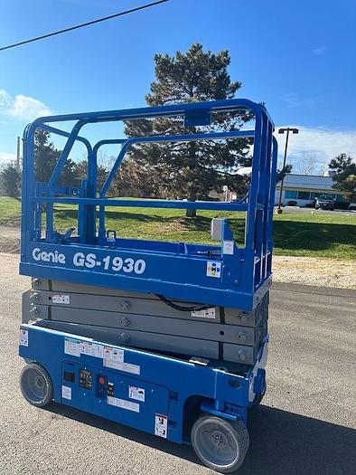 Used 2013 GENIE GS1930