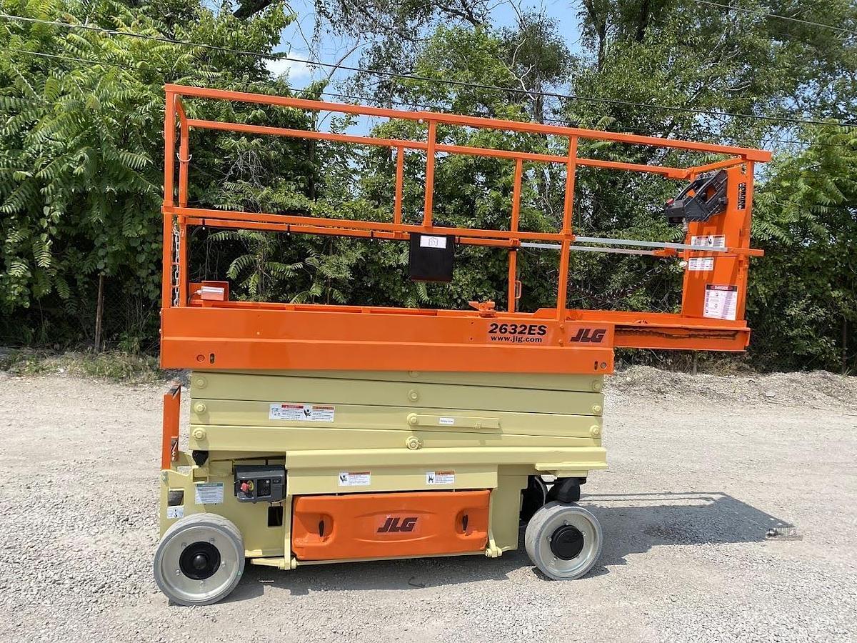 Used 2017 JLG 2632ES