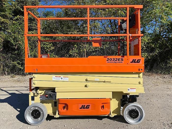 Used 2015 JLG 2032 ES