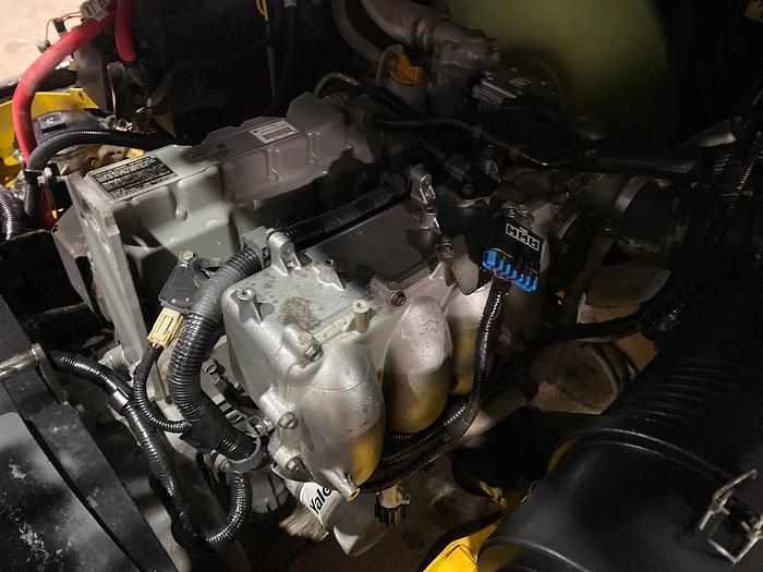 Used 2015 YALE GLP120VX