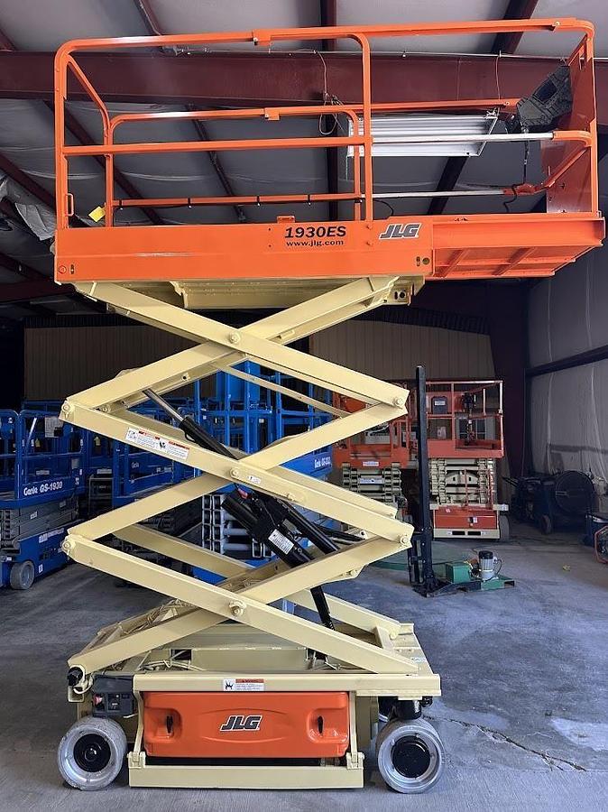 Used 2016 JLG 1930ES