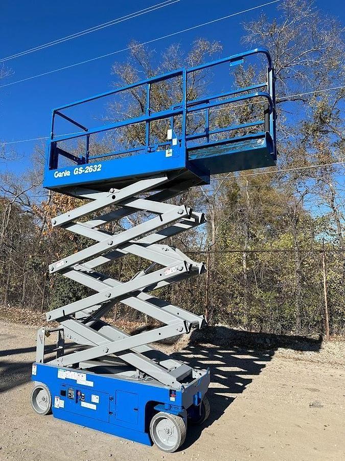 Used 2015 GENIE GS2632