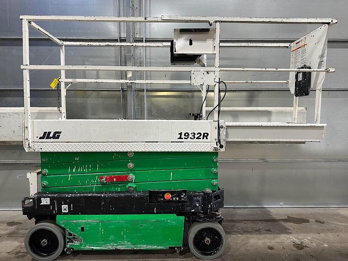 Used 2019 JLG 1932R