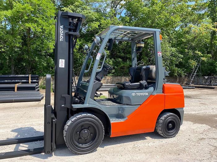 Used 2009 TOYOTA 8FGU30