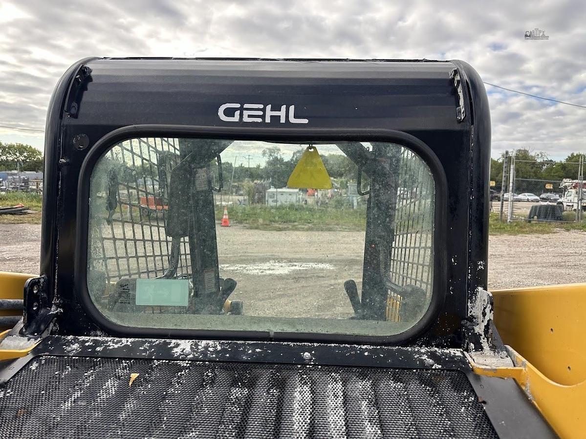 Used 2023 GEHL RT165