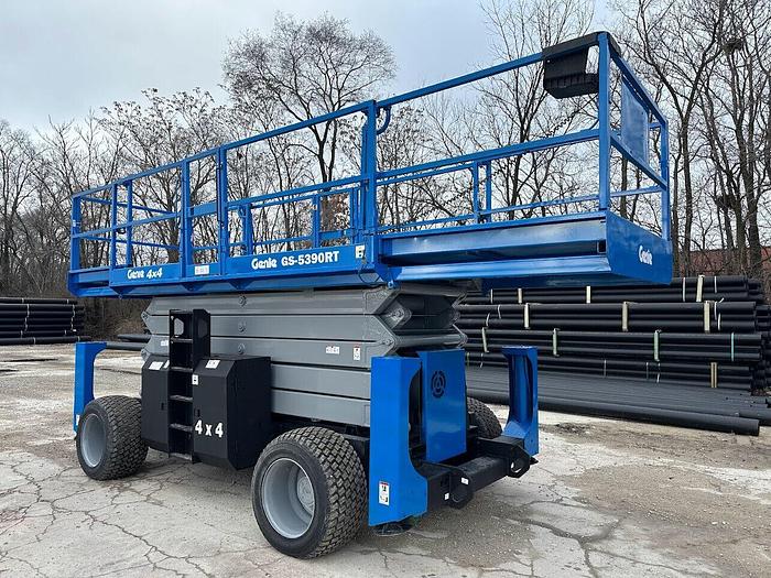 Used 2014 GENIE GS-5390RT