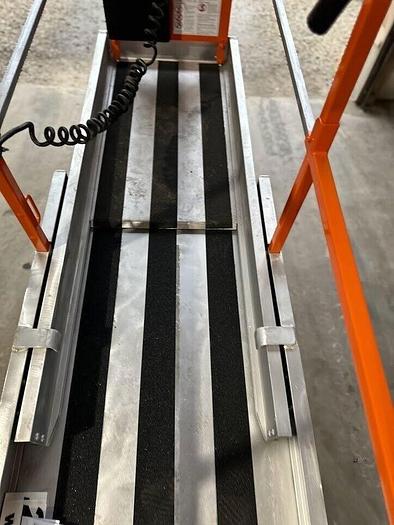 Used 2015 JLG 2030ES