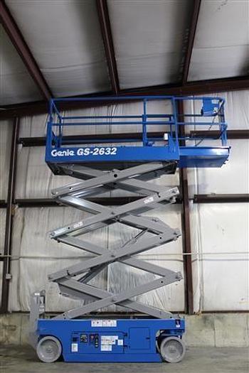 Used 2014 GENIE GS2632