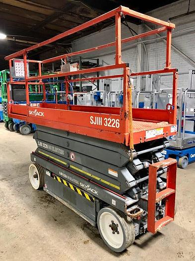 Used 2013 SKYJACK SJIII3226