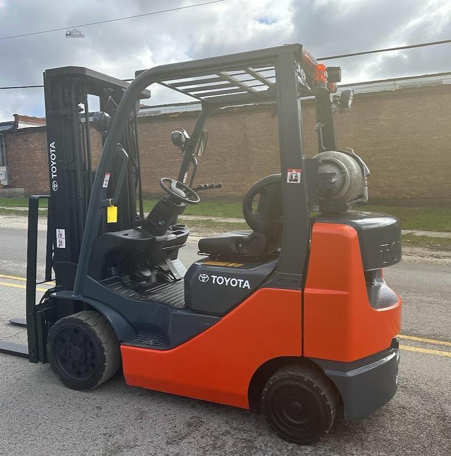 Used 2019 TOYOTA 8FGCU25