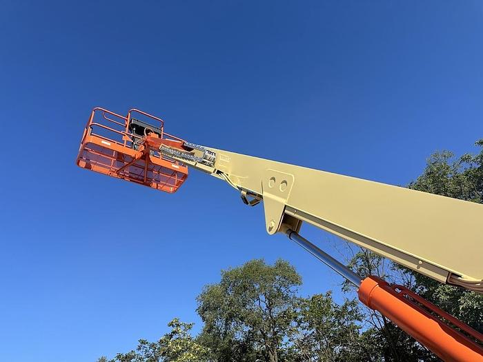 Used 2014 JLG 400S