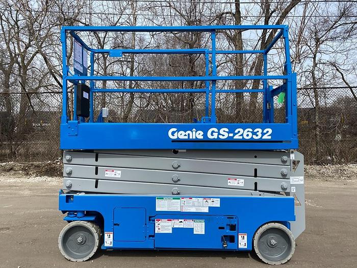 Used 2013 GENIE GS-2632