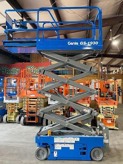 Used 2017 GENIE GS1930