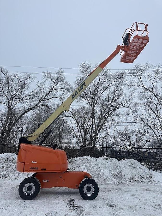 Used 2015 JLG 400S