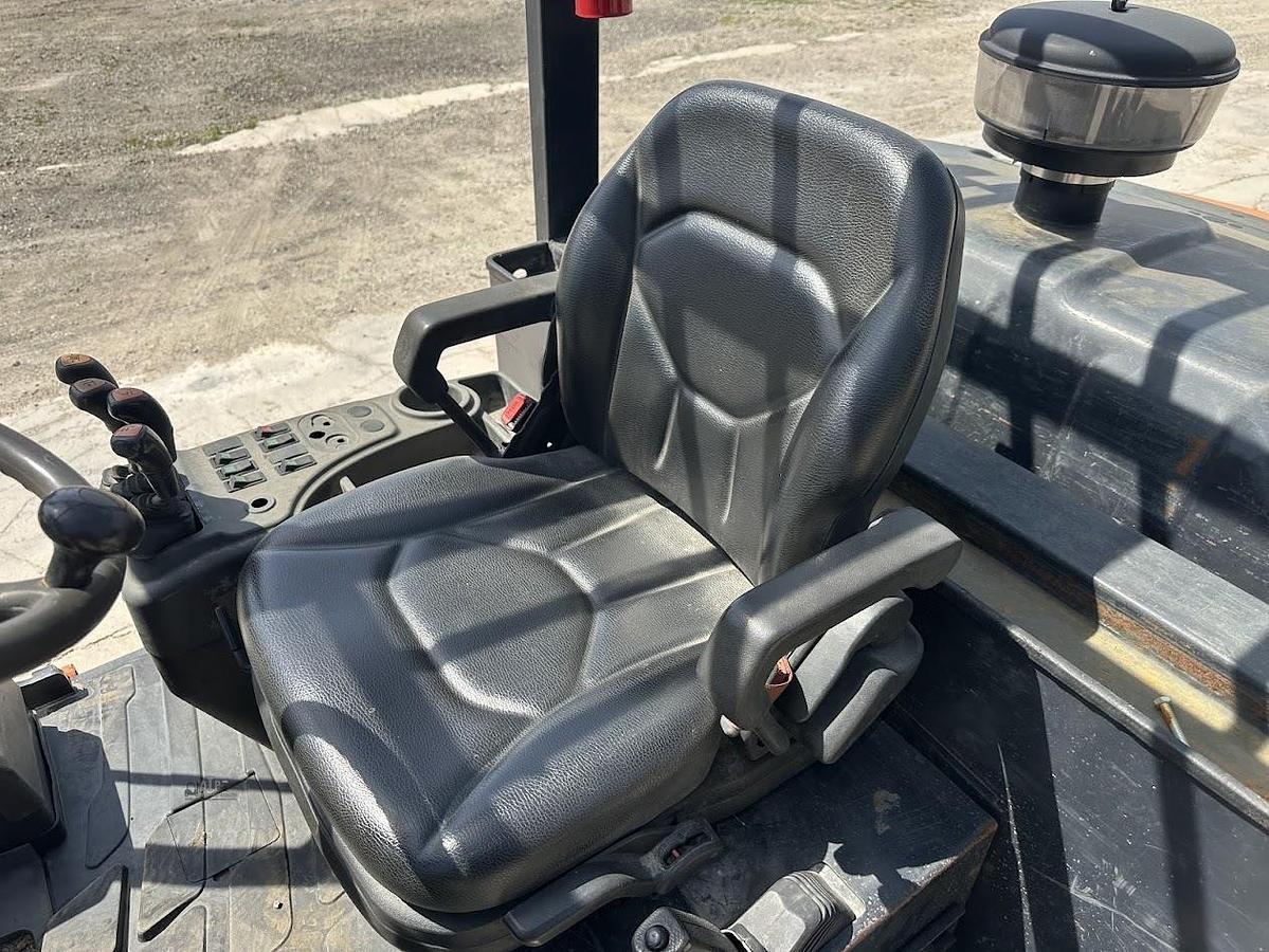 Used 2019 DOOSAN D70S-7