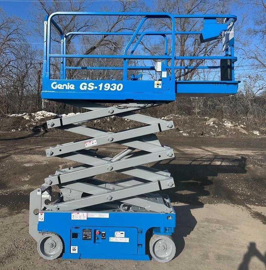 Used 2016 GENIE GS1930
