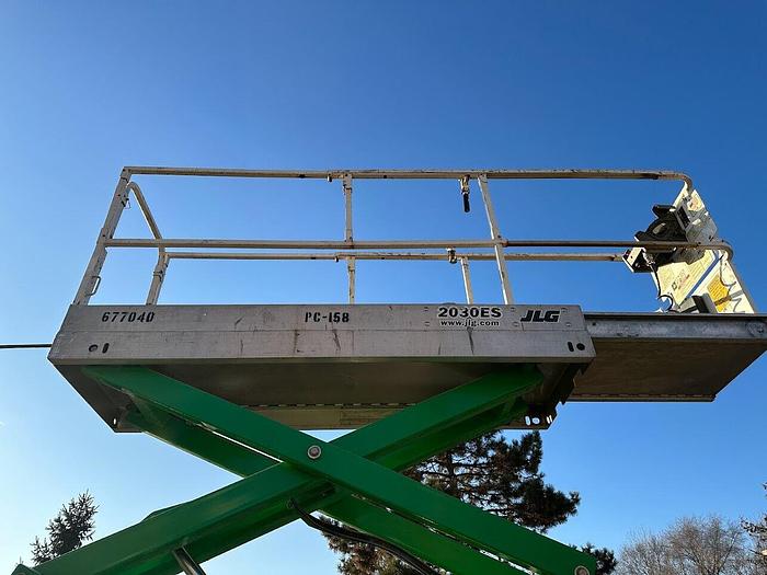 Used 2015 JLG 2030ES