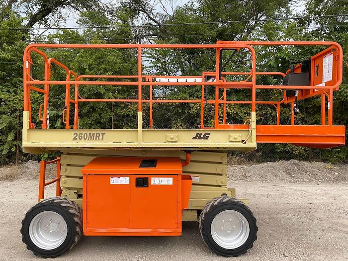 Used 2017 JLG 260MRT