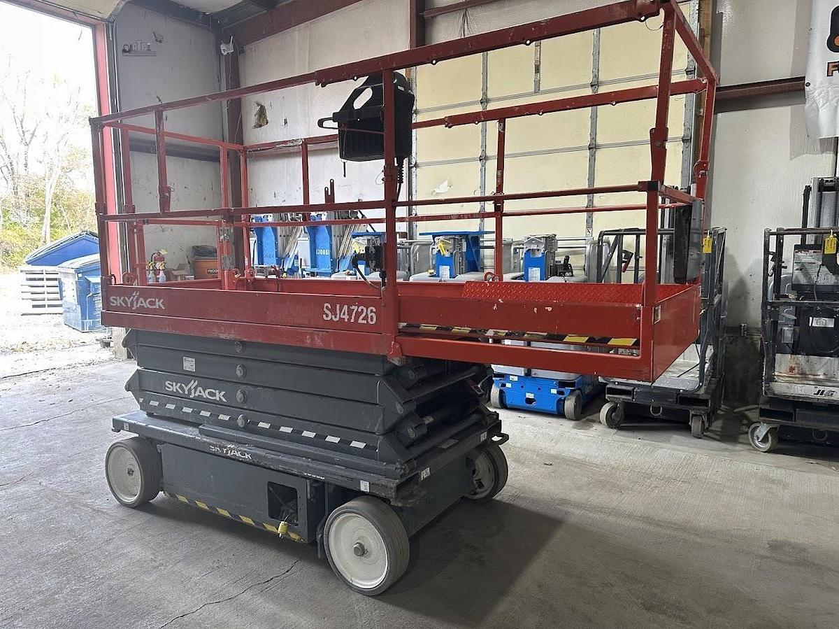 Used 2022 SKYJACK SJ4726